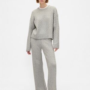 Gap cash softcable knit set